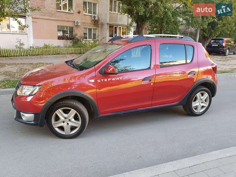 Внедорожник / Кроссовер Dacia Sandero StepWay 2014 в Чернигове
