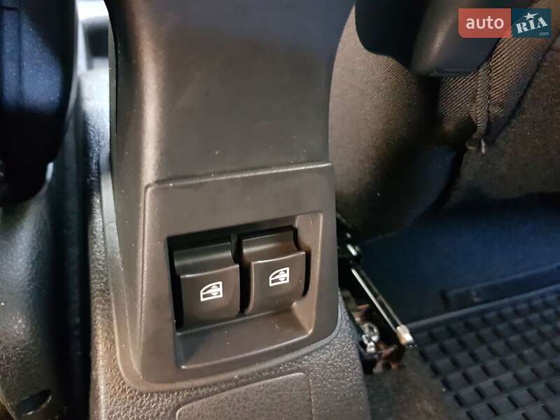 Внедорожник / Кроссовер Dacia Sandero StepWay 2014 в Чернигове