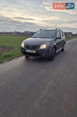Внедорожник / Кроссовер Dacia Sandero StepWay 2011 в Луцке