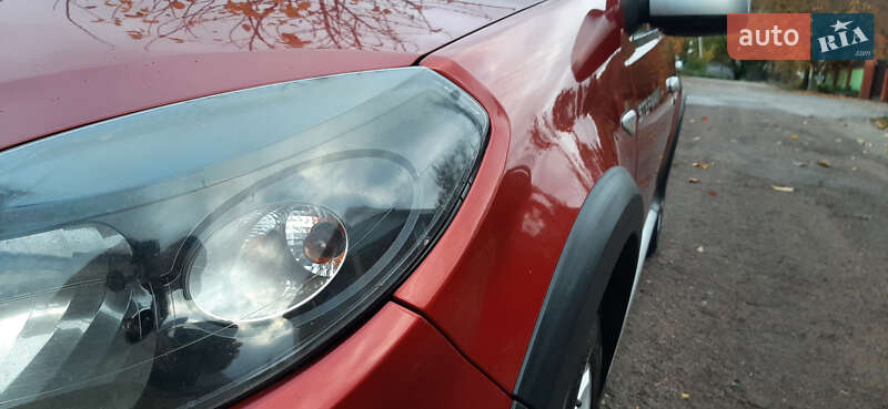 Позашляховик / Кросовер Dacia Sandero StepWay 2012 в Чернігові