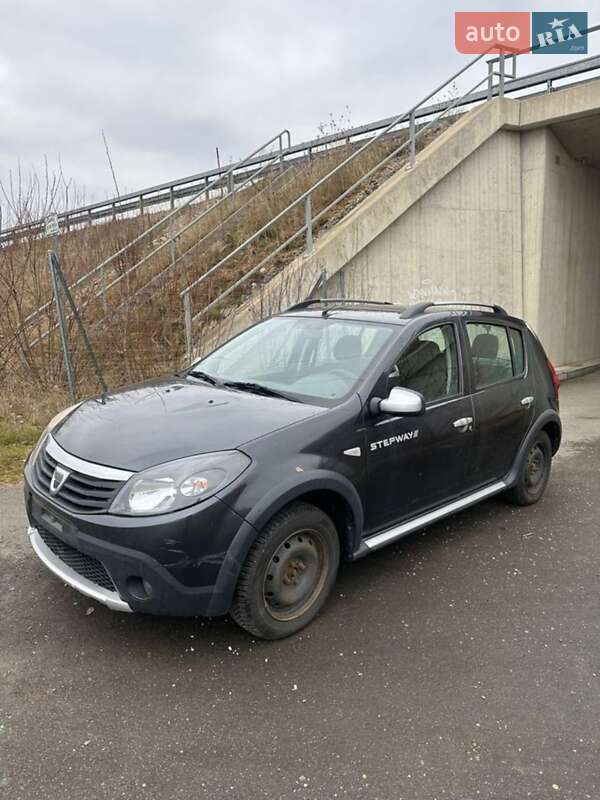Dacia Sandero StepWay 2010 Dacia Sandero StepWay 2010