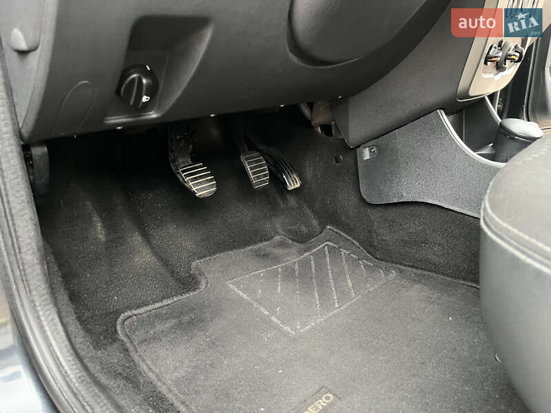 Внедорожник / Кроссовер Dacia Sandero StepWay 2011 в Радивилове фото 87 Внедорожник / Кроссовер Dacia Sandero StepWay 2011 в Радивилове