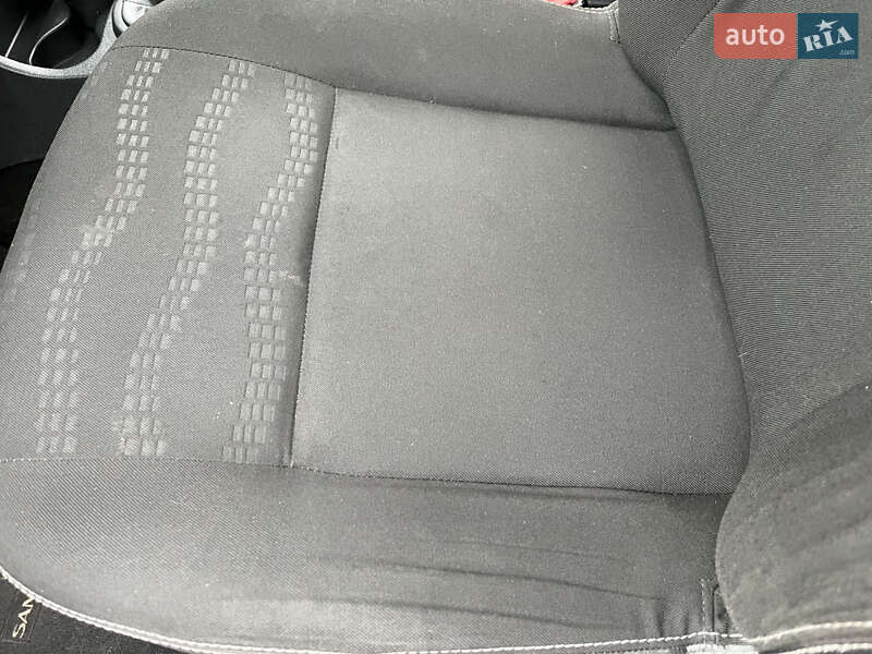 Внедорожник / Кроссовер Dacia Sandero StepWay 2011 в Радивилове фото 100 Внедорожник / Кроссовер Dacia Sandero StepWay 2011 в Радивилове