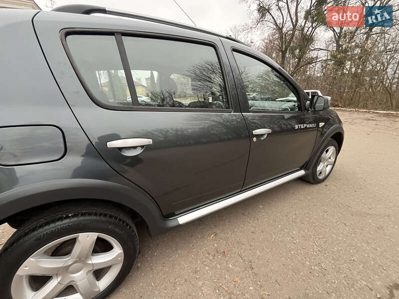 Внедорожник / Кроссовер Dacia Sandero StepWay 2011 в Радивилове фото 133 Внедорожник / Кроссовер Dacia Sandero StepWay 2011 в Радивилове