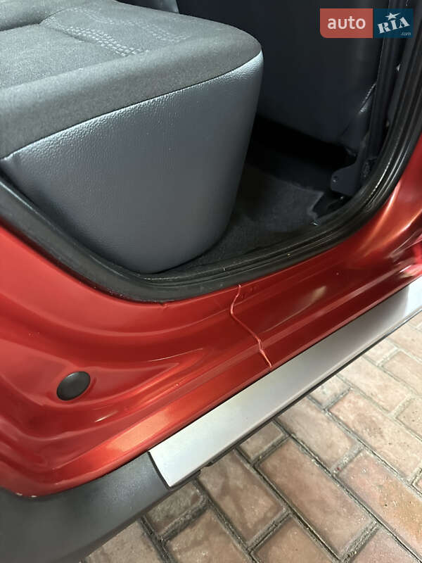 Позашляховик / Кросовер Dacia Sandero StepWay 2011 в Хоролі