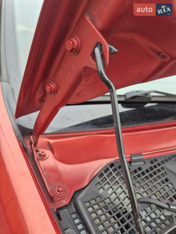 Внедорожник / Кроссовер Dacia Sandero StepWay 2012 в Стрые