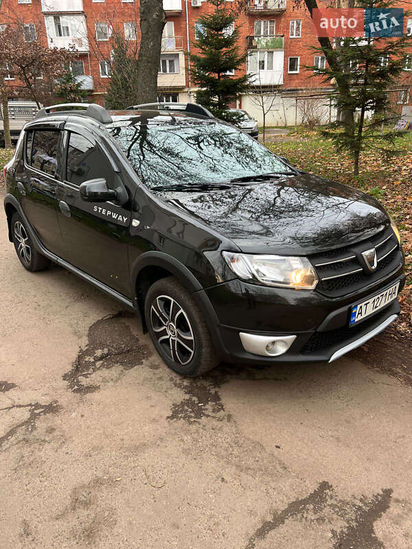 Dacia Sandero StepWay 2013