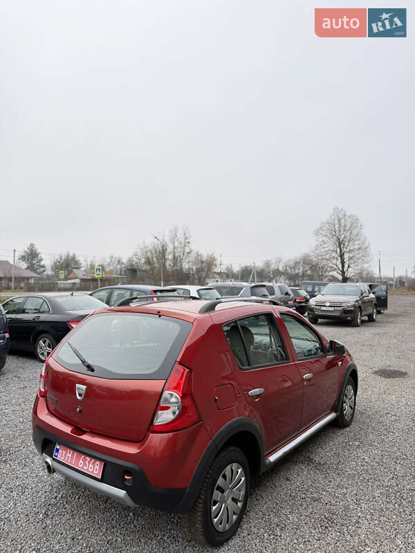 Внедорожник / Кроссовер Dacia Sandero StepWay 2011 в Луцке фото 13 Внедорожник / Кроссовер Dacia Sandero StepWay 2011 в Луцке