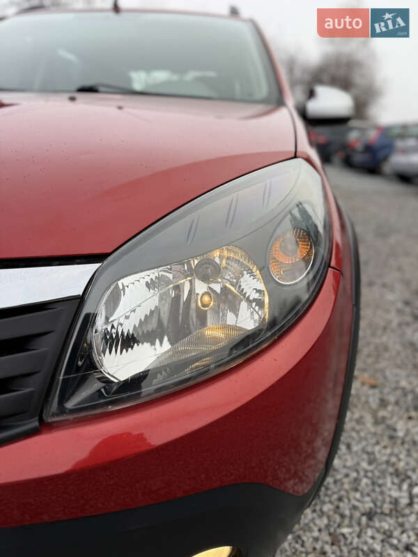 Внедорожник / Кроссовер Dacia Sandero StepWay 2011 в Луцке фото 28 Внедорожник / Кроссовер Dacia Sandero StepWay 2011 в Луцке