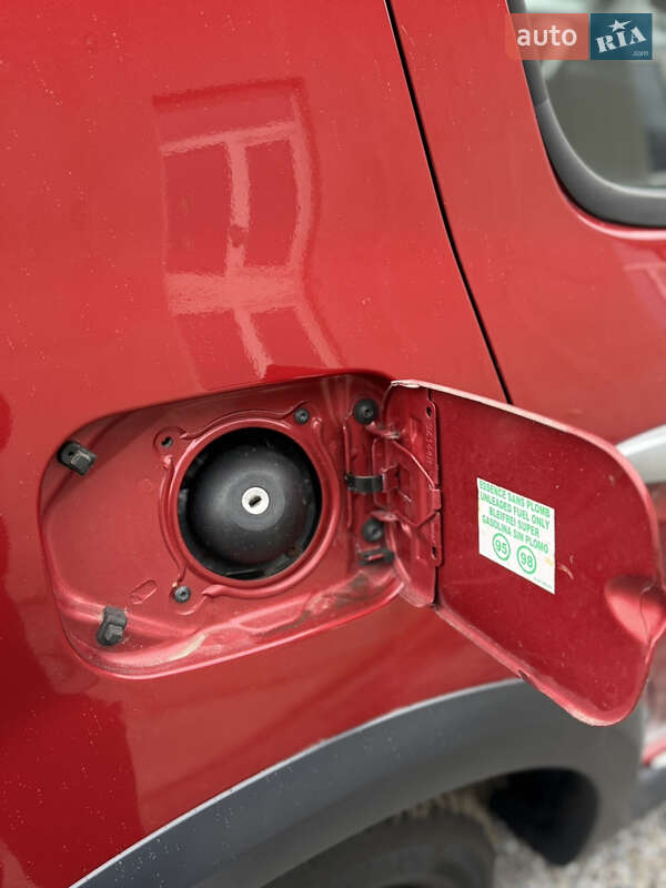 Внедорожник / Кроссовер Dacia Sandero StepWay 2011 в Луцке фото 51 Внедорожник / Кроссовер Dacia Sandero StepWay 2011 в Луцке