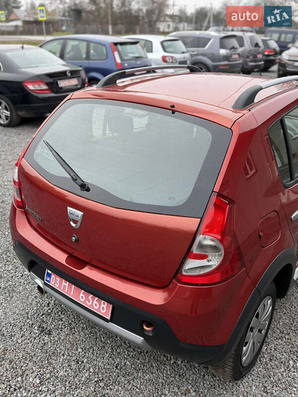 Внедорожник / Кроссовер Dacia Sandero StepWay 2011 в Луцке фото 54 Внедорожник / Кроссовер Dacia Sandero StepWay 2011 в Луцке