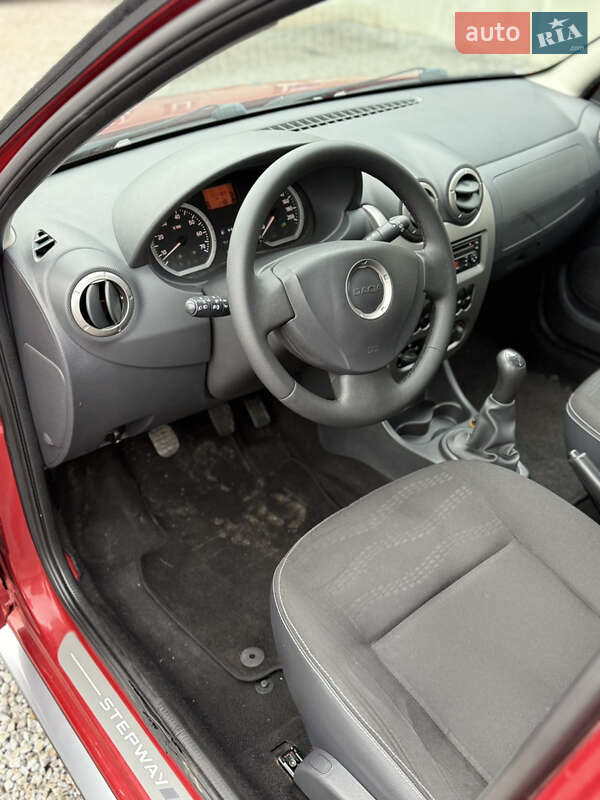 Внедорожник / Кроссовер Dacia Sandero StepWay 2011 в Луцке фото 96 Внедорожник / Кроссовер Dacia Sandero StepWay 2011 в Луцке