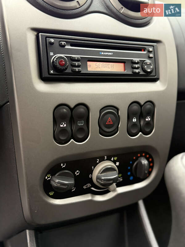 Внедорожник / Кроссовер Dacia Sandero StepWay 2011 в Луцке фото 102 Внедорожник / Кроссовер Dacia Sandero StepWay 2011 в Луцке