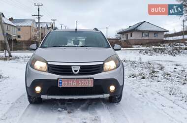 Позашляховик / Кросовер Dacia Sandero StepWay 2011 в Рівному