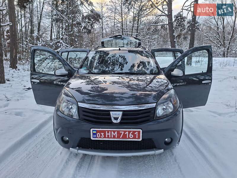 Внедорожник / Кроссовер Dacia Sandero StepWay 2010 в Кролевце фото 27 Внедорожник / Кроссовер Dacia Sandero StepWay 2010 в Кролевце
