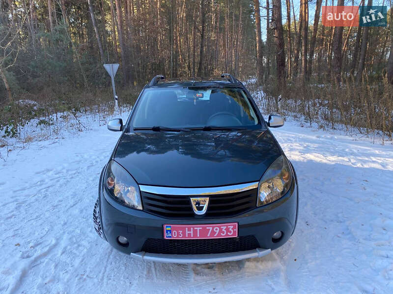 Внедорожник / Кроссовер Dacia Sandero StepWay 2012 в Радивилове фото 50 Внедорожник / Кроссовер Dacia Sandero StepWay 2012 в Радивилове