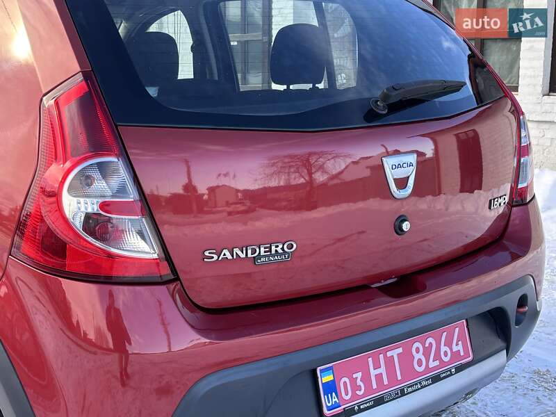 Позашляховик / Кросовер Dacia Sandero StepWay 2010 в Красилові фото 9 Позашляховик / Кросовер Dacia Sandero StepWay 2010 в Красилові