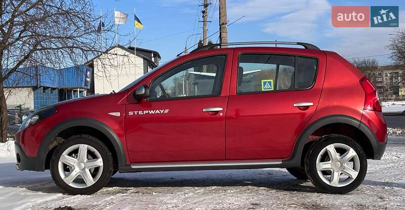 Позашляховик / Кросовер Dacia Sandero StepWay 2010 в Красилові фото 15 Позашляховик / Кросовер Dacia Sandero StepWay 2010 в Красилові
