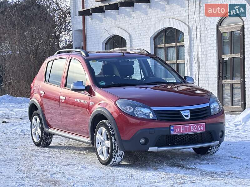 Позашляховик / Кросовер Dacia Sandero StepWay 2010 в Красилові фото 40 Позашляховик / Кросовер Dacia Sandero StepWay 2010 в Красилові