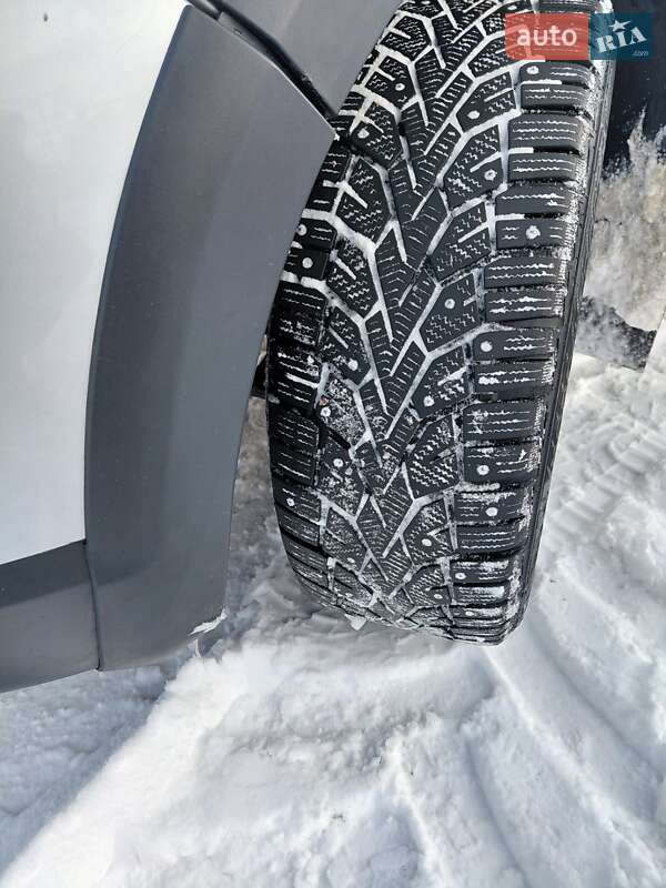 Позашляховик / Кросовер Dacia Sandero StepWay 2012 в Шостці