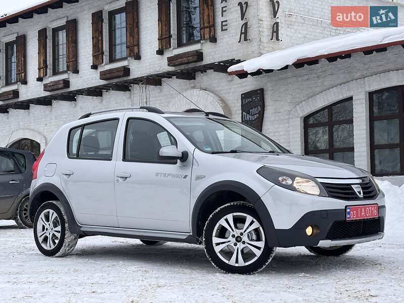 Dacia Sandero StepWay 2011