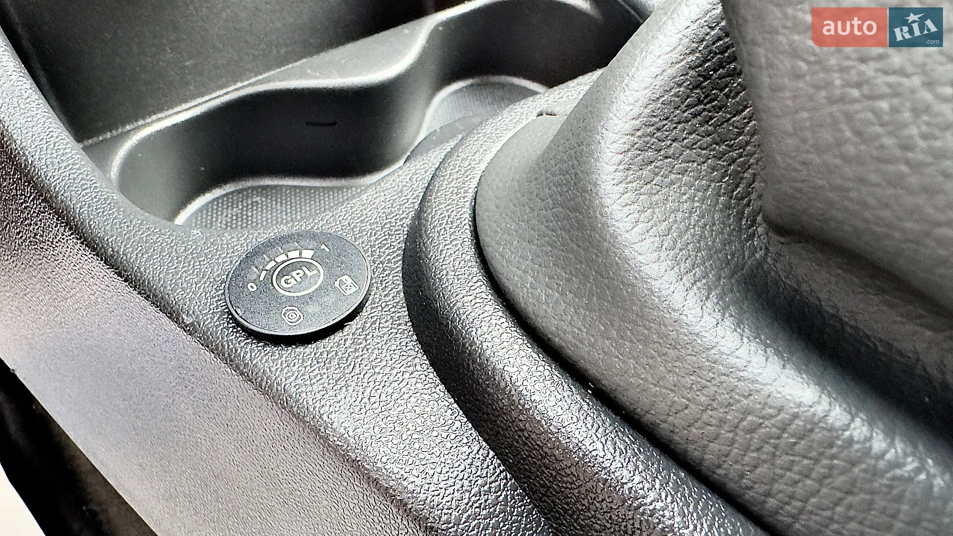 2012 Dacia Sandero - мініатюра 54