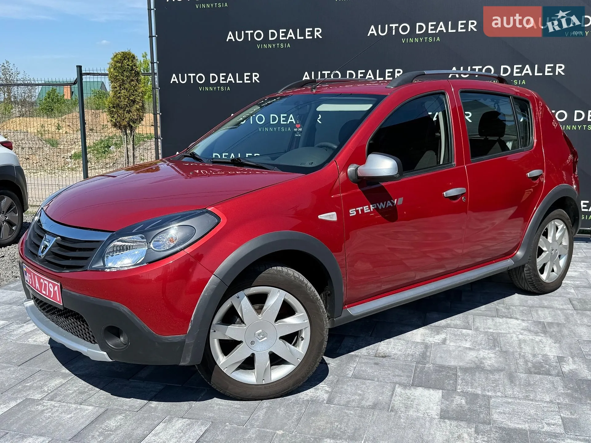 2010 Dacia Sandero - мініатюра 2