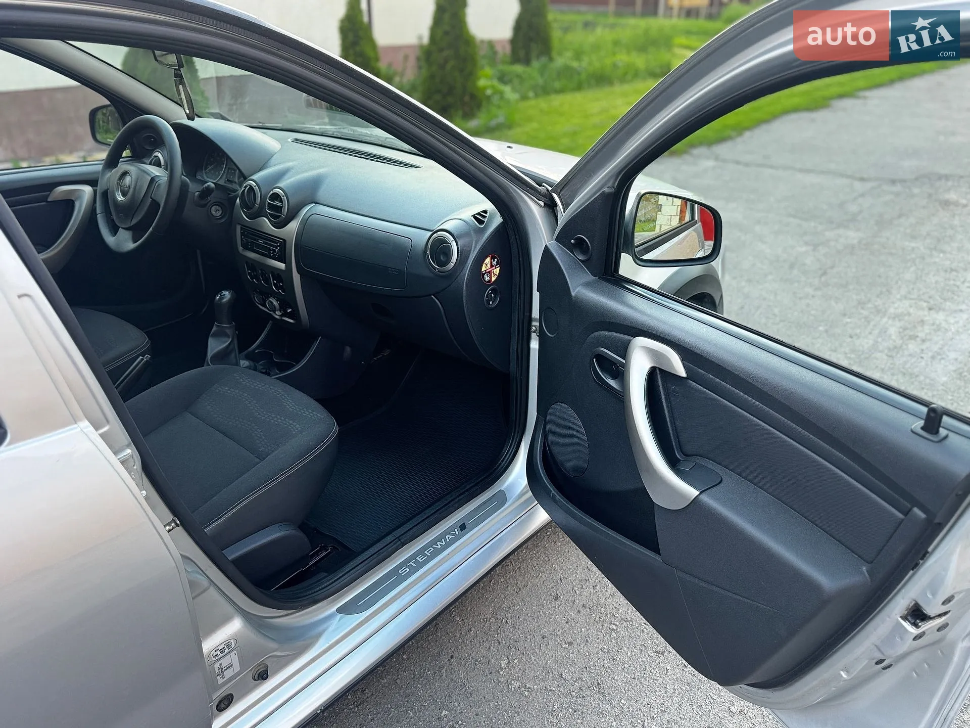 2011 Dacia Sandero - мініатюра 10