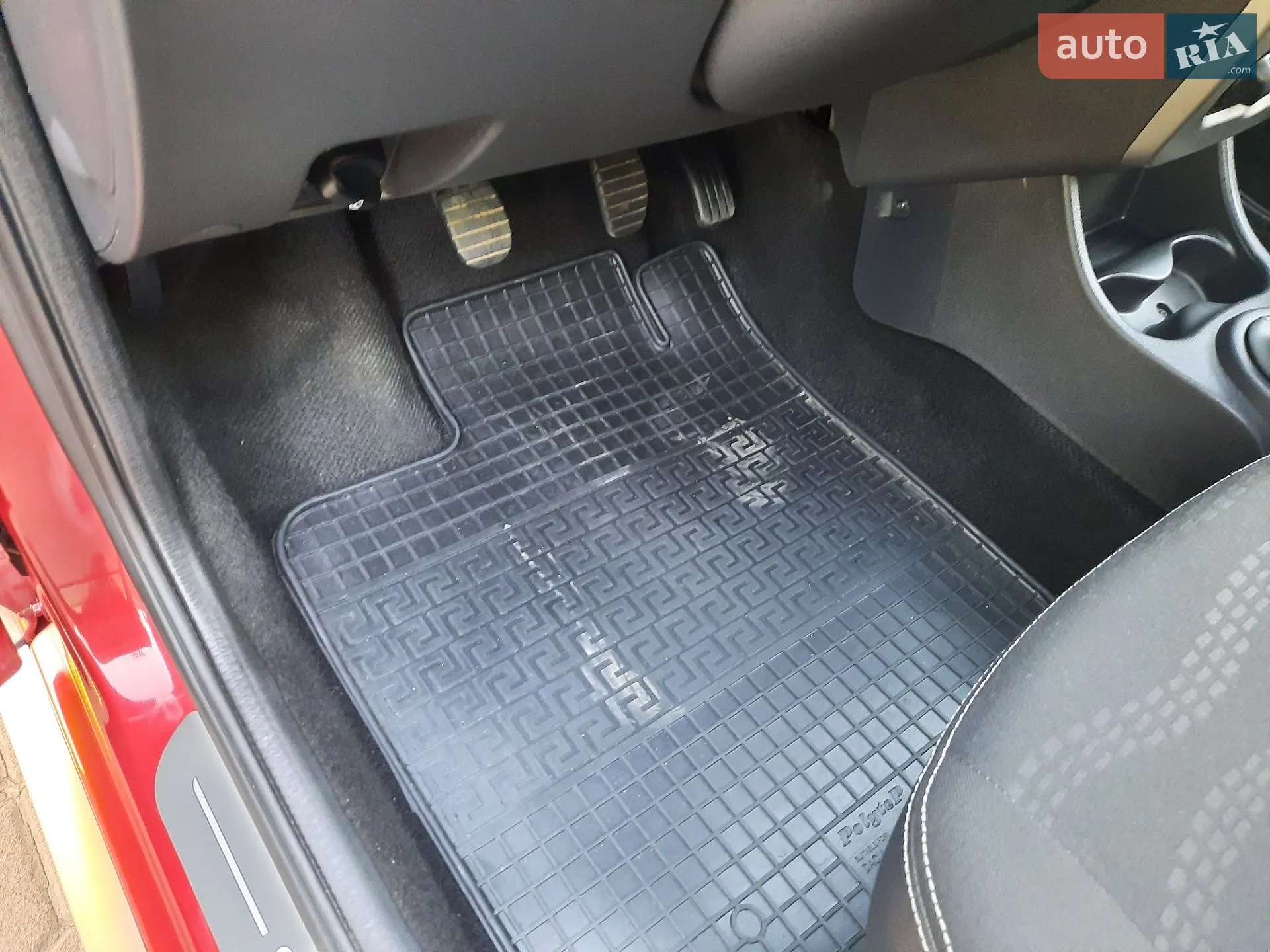 2010 Dacia Sandero - мініатюра 30