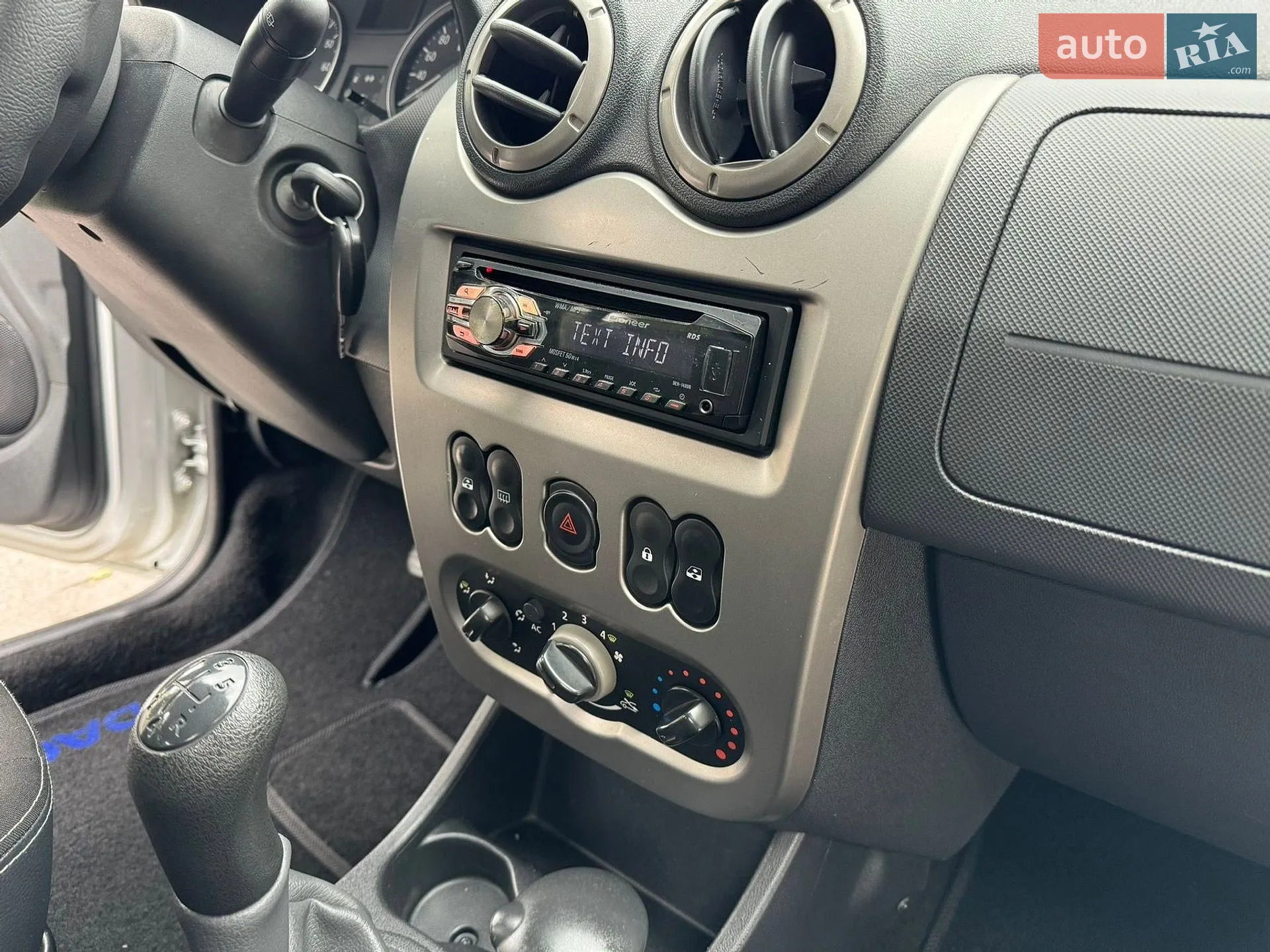 2011 Dacia Sandero - мініатюра 4