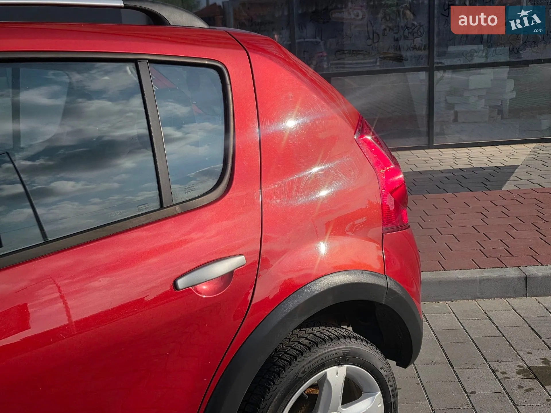 2011 Dacia Sandero - мініатюра 11
