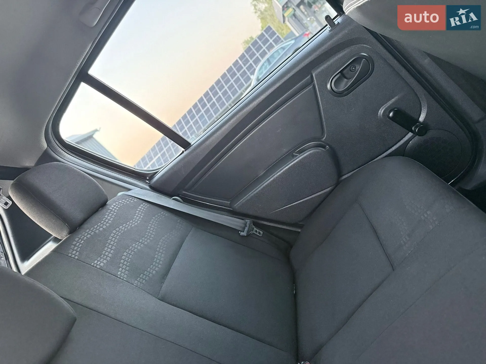 2010 Dacia Sandero - мініатюра 85