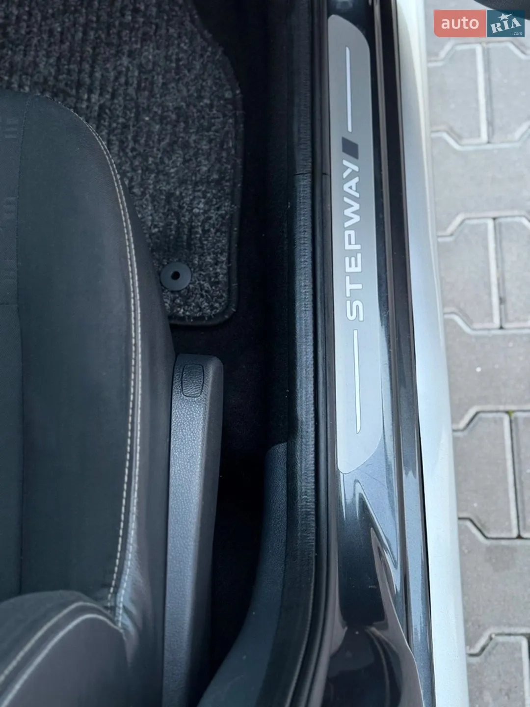2010 Dacia Sandero - мініатюра 95