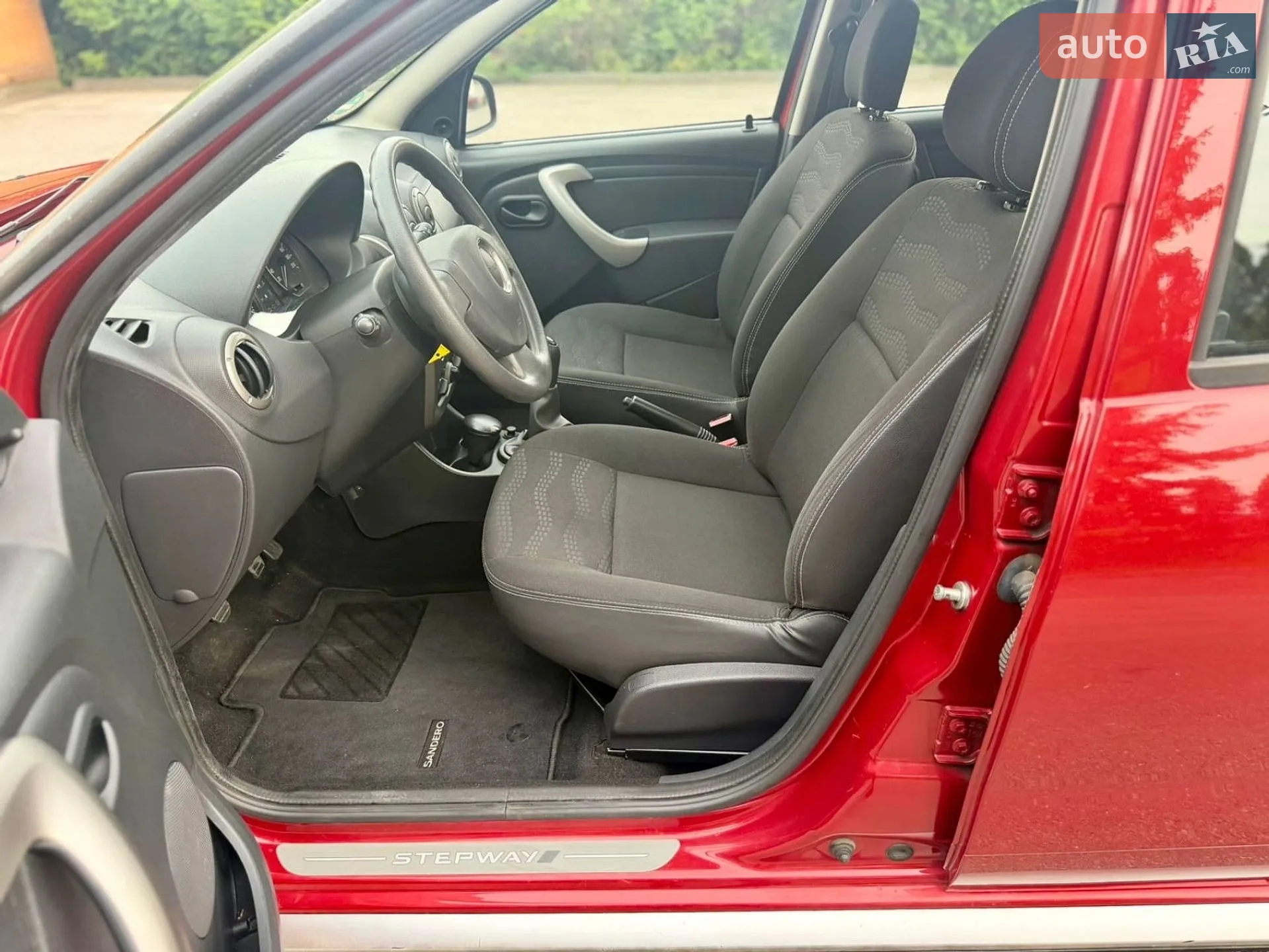 2011 Dacia Sandero - мініатюра 17