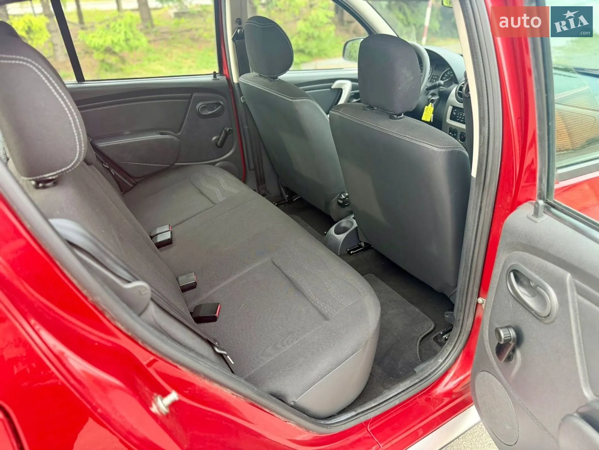 2011 Dacia Sandero - мініатюра 25