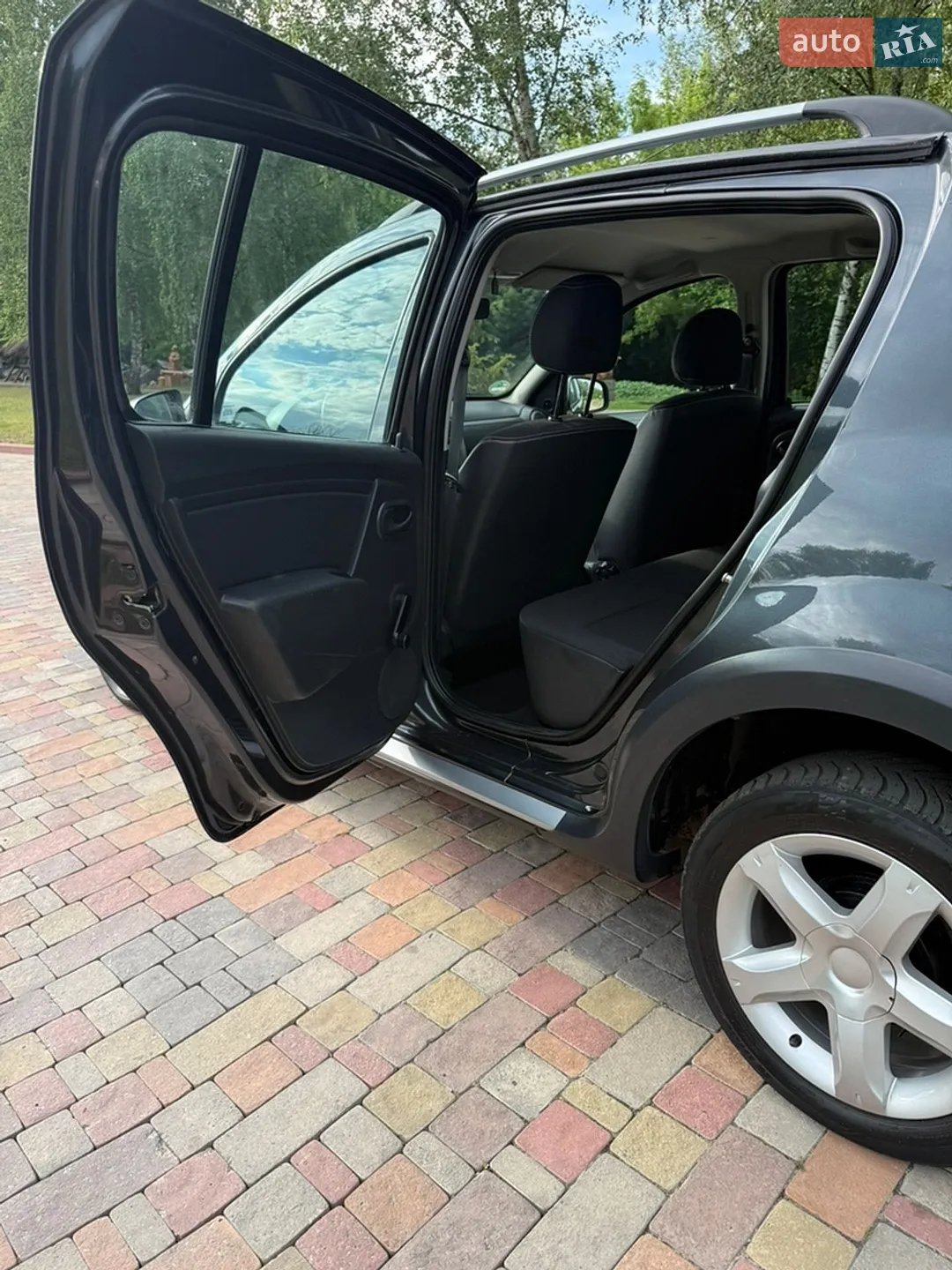 2010 Dacia Sandero - мініатюра 16