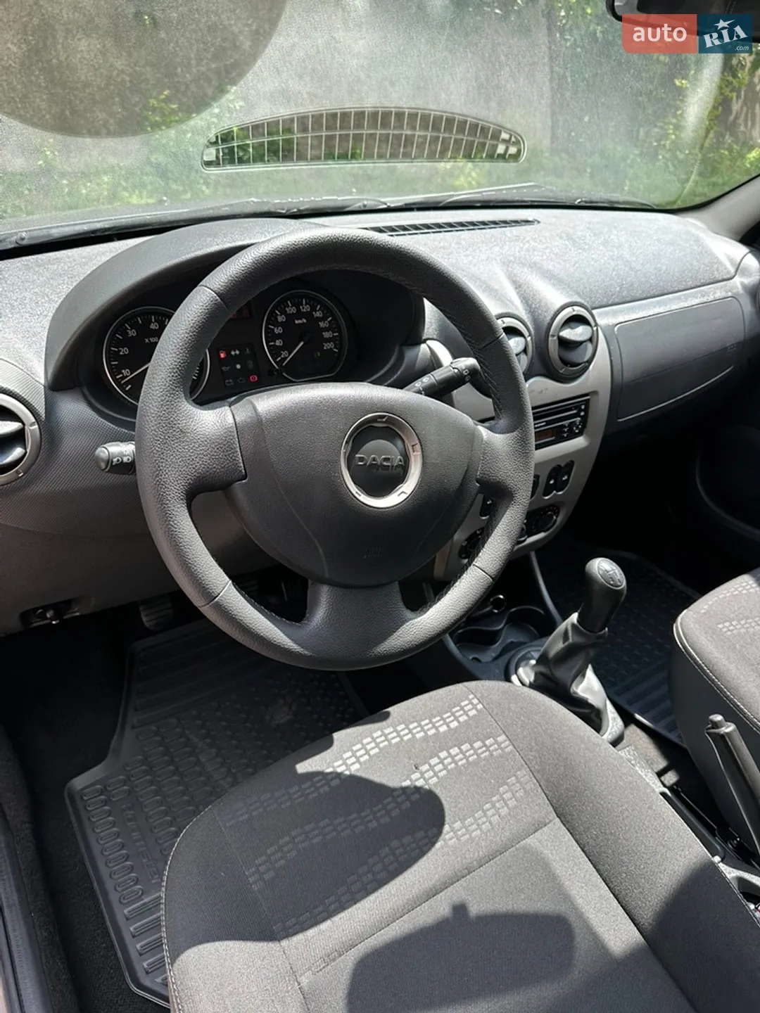 2010 Dacia Sandero - мініатюра 22