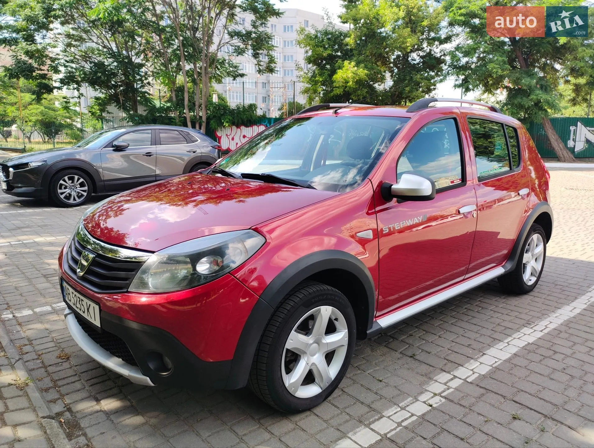 2012 Dacia Sandero - мініатюра 2