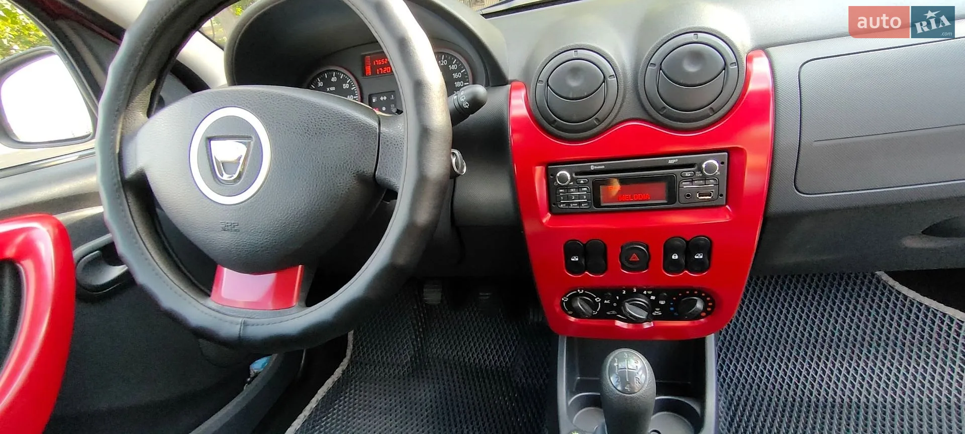 2012 Dacia Sandero - мініатюра 16