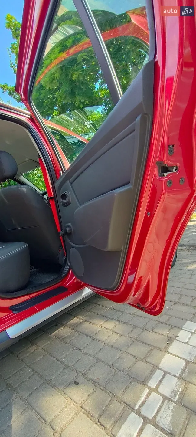 2012 Dacia Sandero - мініатюра 33