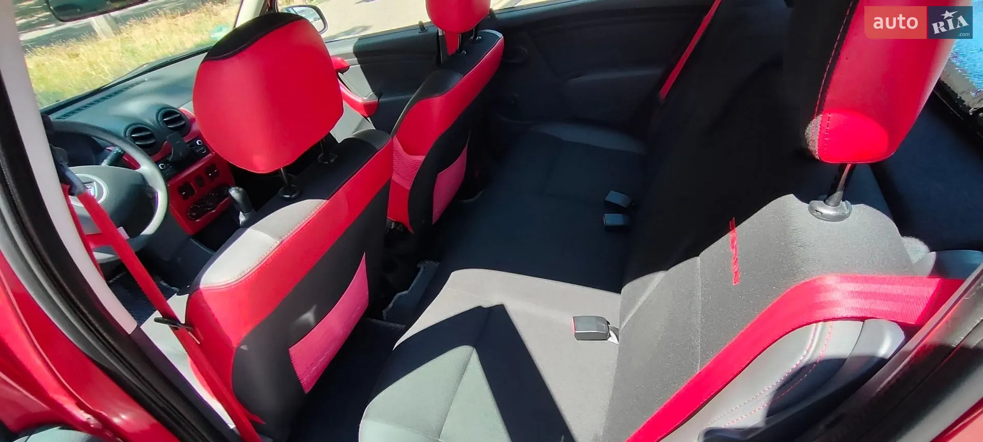 2012 Dacia Sandero - мініатюра 31
