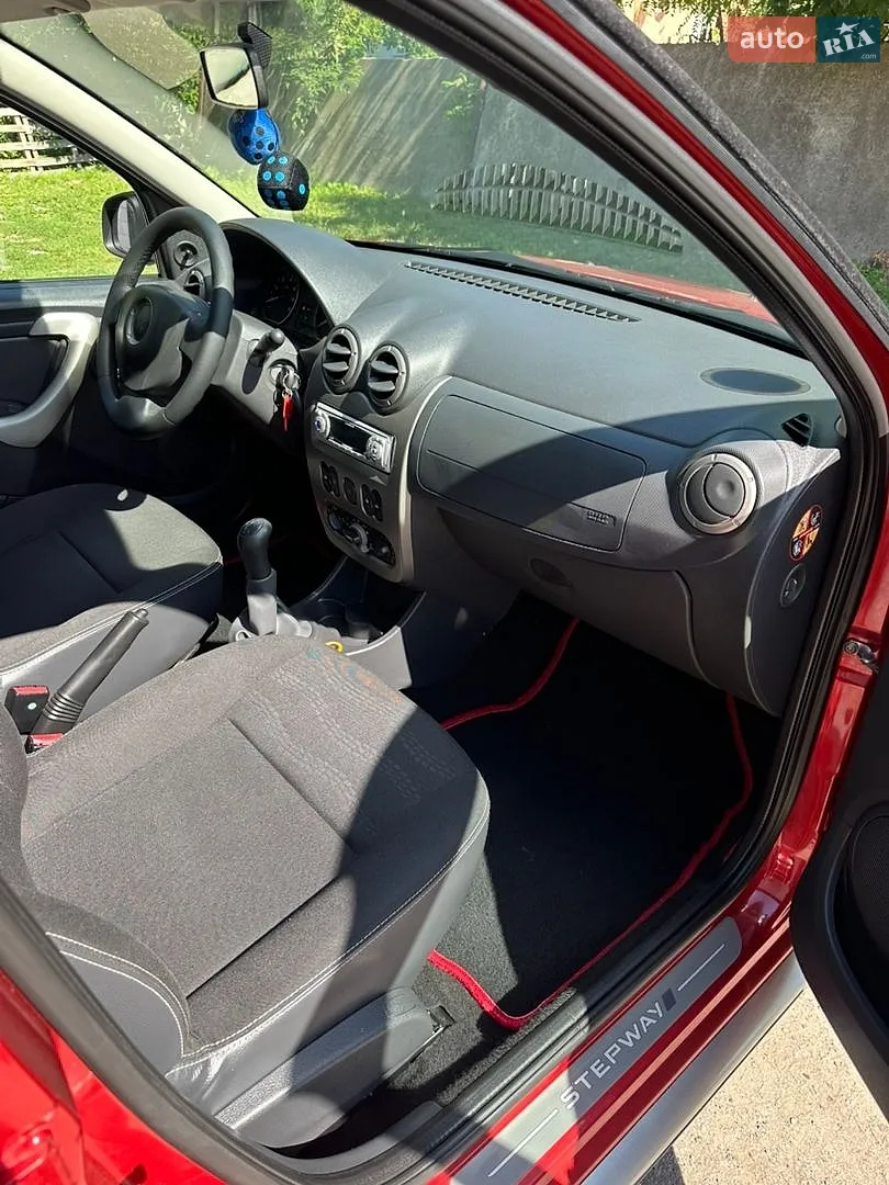 2011 Dacia Sandero - мініатюра 13