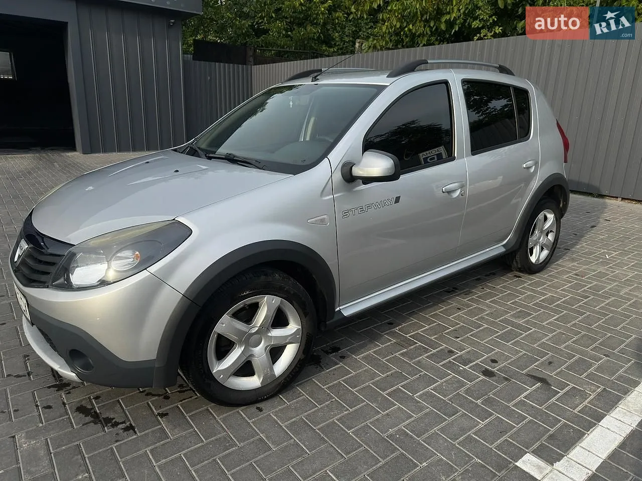 2010 Dacia Sandero - фото 1