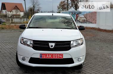 Хэтчбек Dacia Sandero 2014 в Коростене