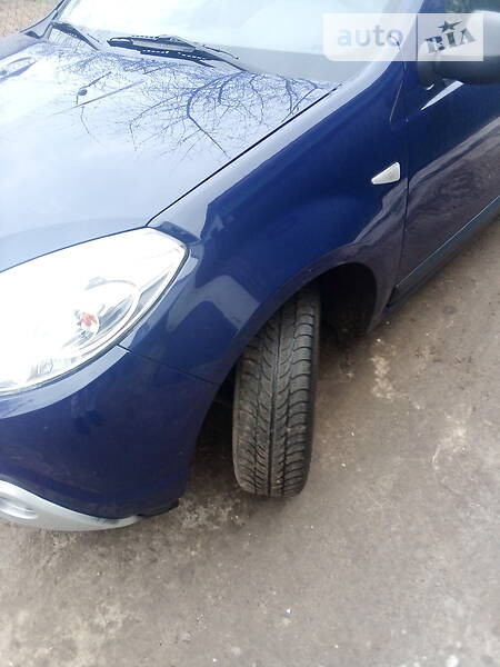 Хетчбек Dacia Sandero 2009 в Баришівка