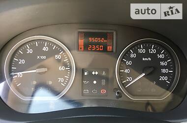 Хетчбек Dacia Sandero 2009 в 