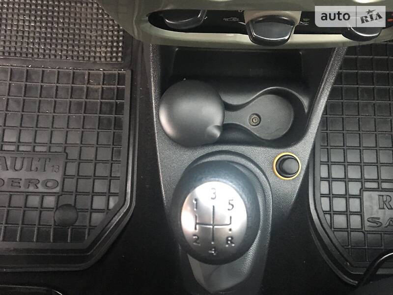 Хетчбек Dacia Sandero 2011 в Бердичеві