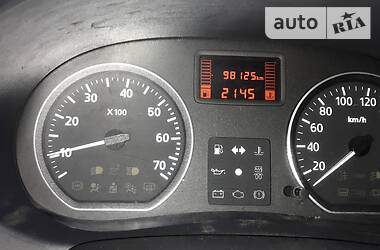 Хетчбек Dacia Sandero 2010 в 