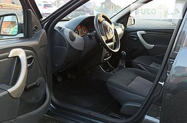 Хэтчбек Dacia Sandero 2008 в Луцке