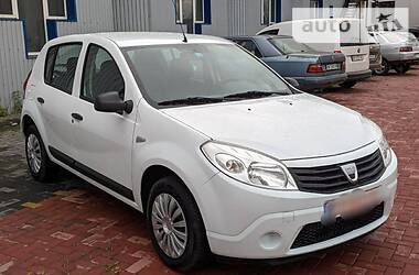 Хэтчбек Dacia Sandero 2011 в Ровно